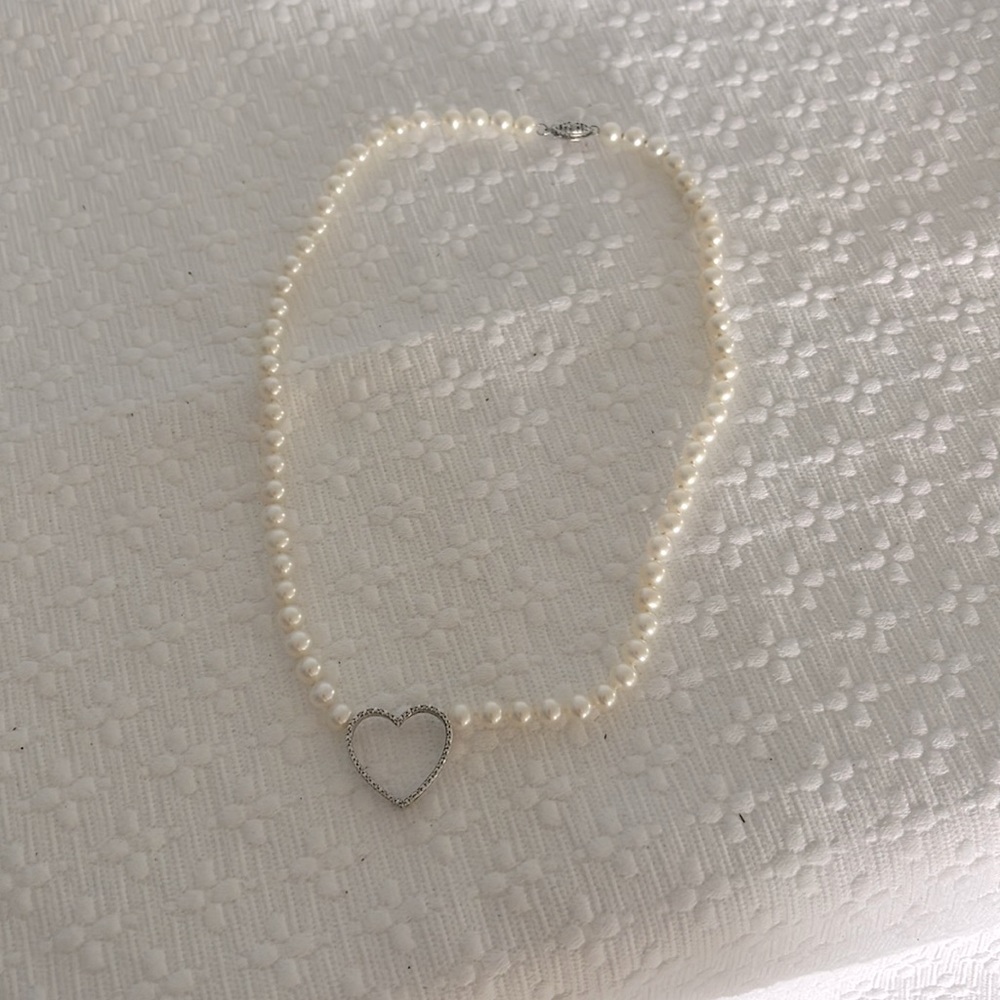 Pearl Necklace with Diamond Heart